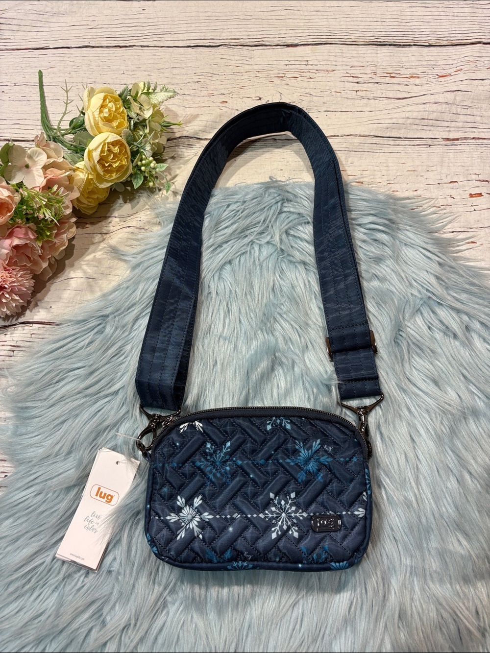 NWT Lug Coupe Snowflake Navy Quilted Crossbody Bag